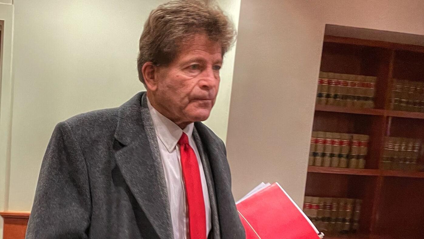 Lincoln man loses suit against state officials alleging election fraud